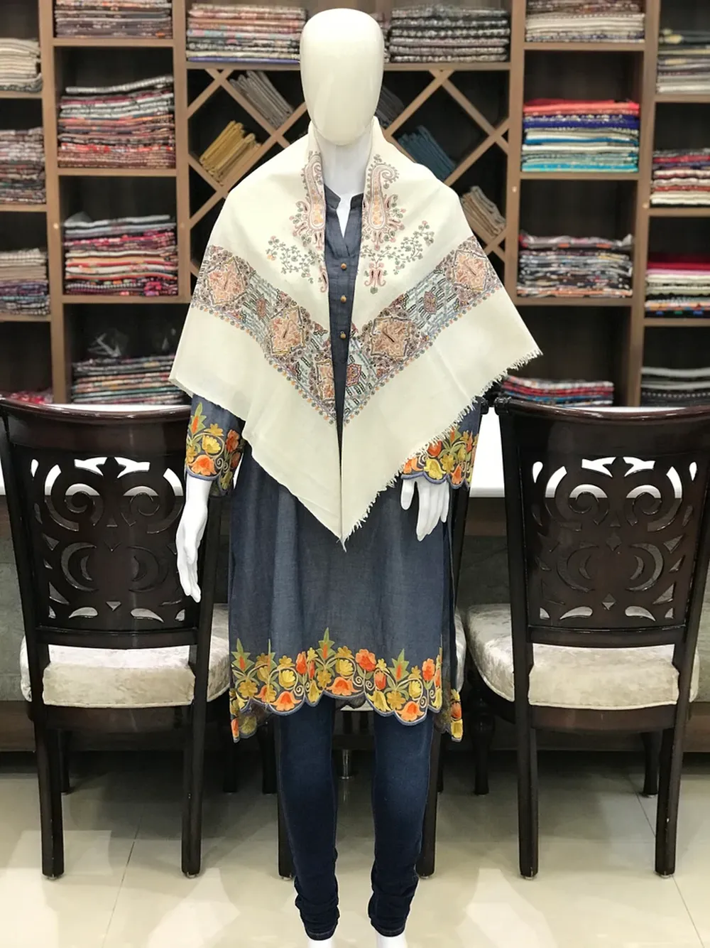 Natural white Papier Mache Hand Embroidered Square Pure Pashmina Scarf