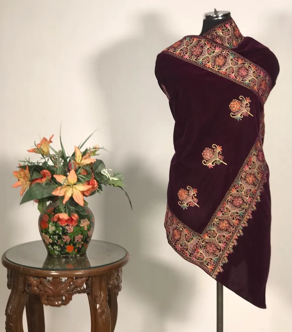 Maroon Velvet Stole with Floral Pattern Thread Embroidery,