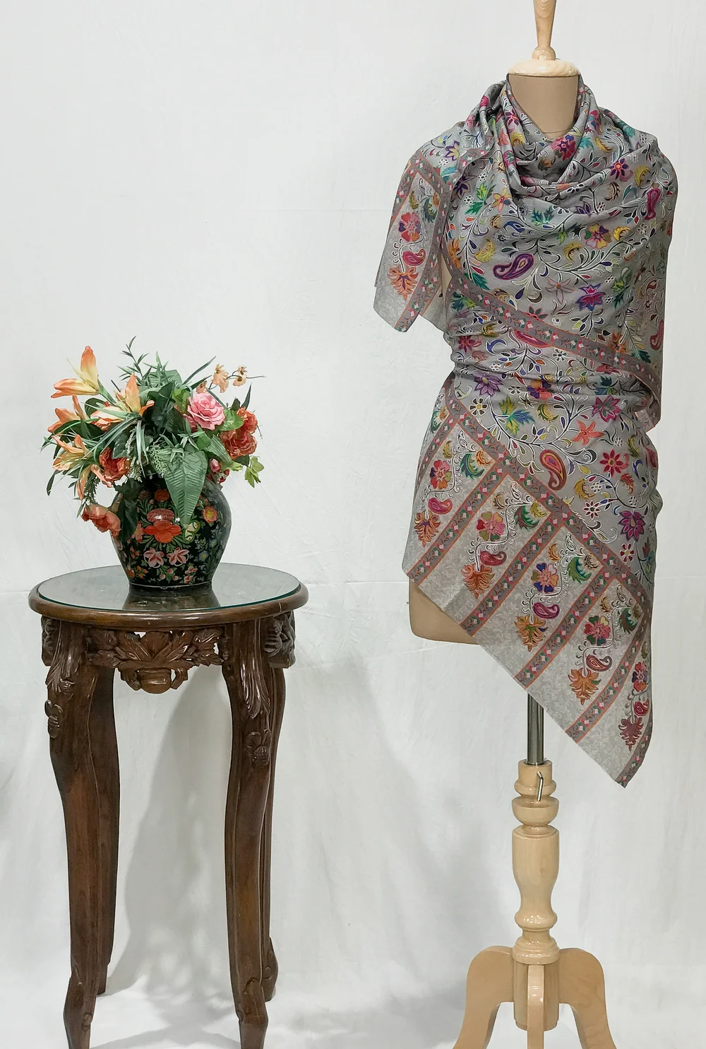 Ash Grey Floral Fine Wool Kalamkari Stole Ash Grey Floral Fine Wool Kalamkari Stole