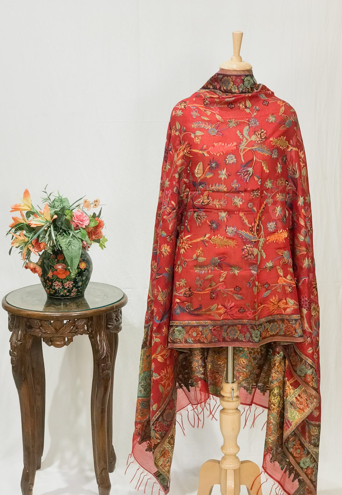 Red Blue Modal Silk Kani Weave Dupatta front Red Blue Modal Silk Kani Weave Dupatta front