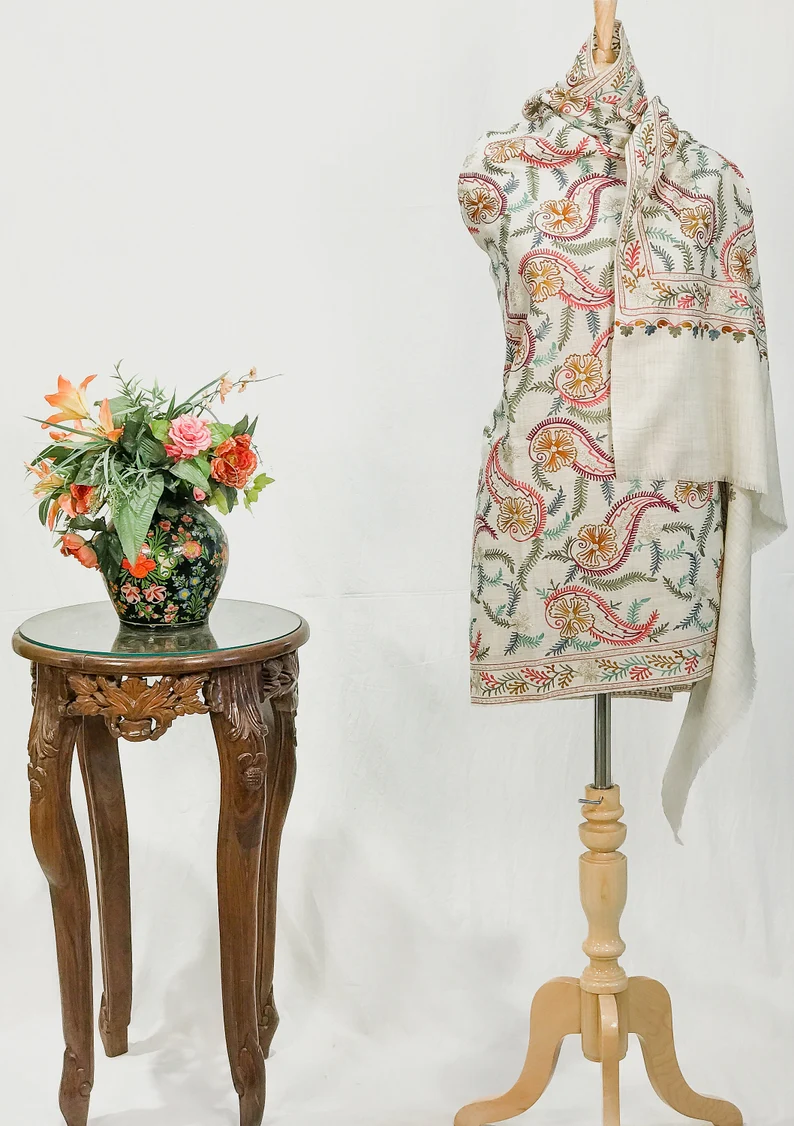 wOff-White Pure Wool Shawl with Silk Thread Aari and Zari Jaal Embroidery Off-White Pure Wool Shawl with Silk Thread Aari and Zari Jaal Embroidery