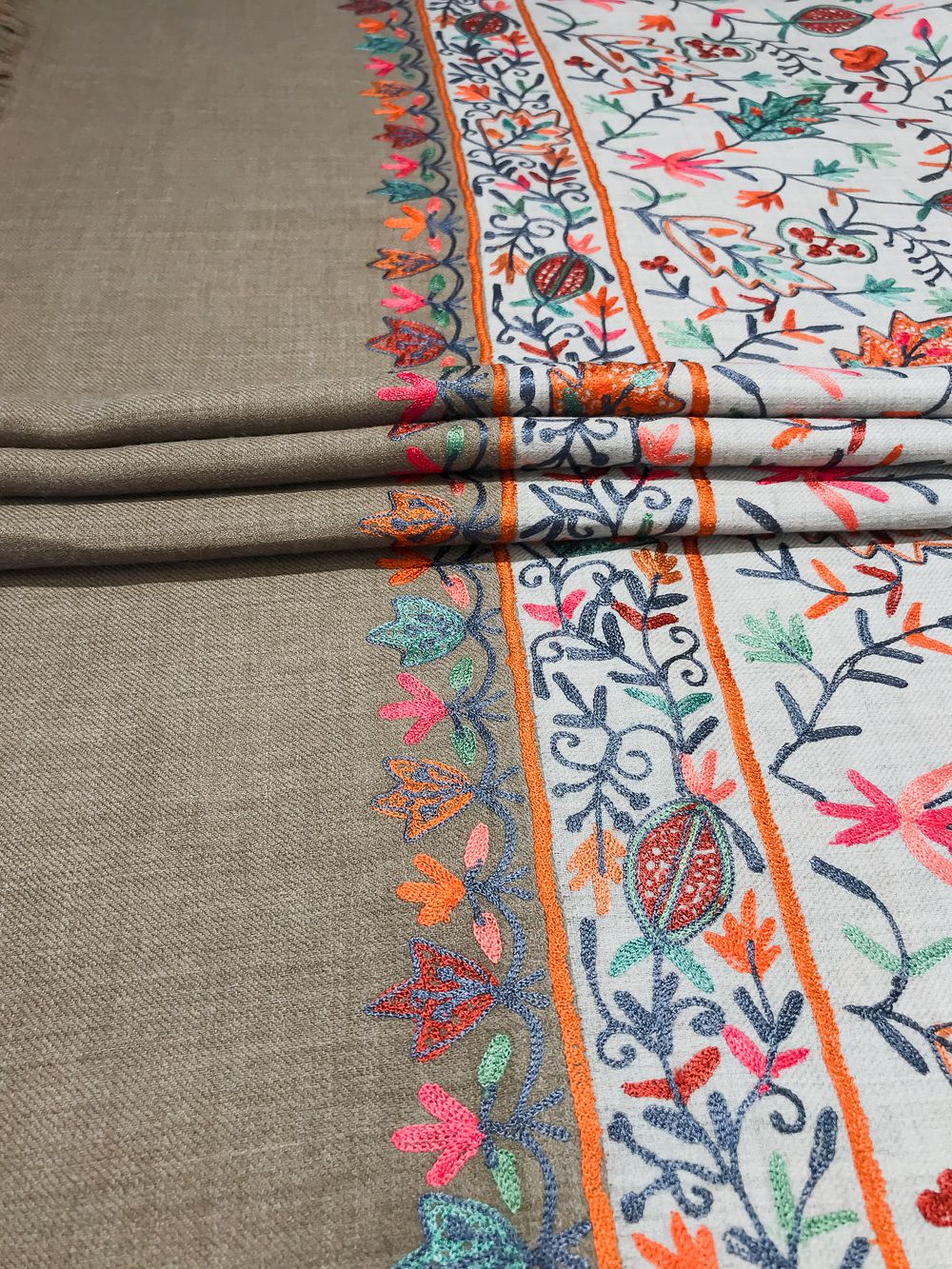 Off-White Pure Wool Shawl with Beige Palla Silk Thread Aari Jaal Embroidery