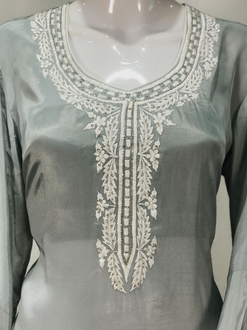 Ash Grey Kurta with Silk Thread and Cut Daana WorkIMG_6718_result Ash Grey Kurta with Silk Thread and Cut Daana Work
