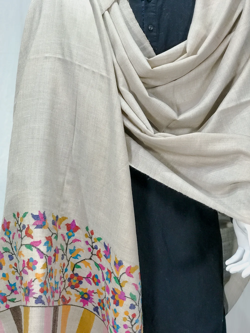 Pigeon Gray Gents Pure Pashmina Shawl with Kani Palla front Pigeon Gray Gents Pure Pashmina Shawl with Kani Palla front