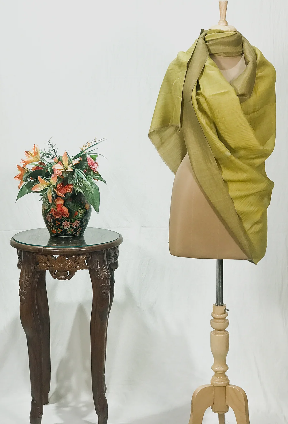 Zari Reversible Pine Green Pure Pashmina Shawl Zari Reversible Pine Green Pure Pashmina Shawl