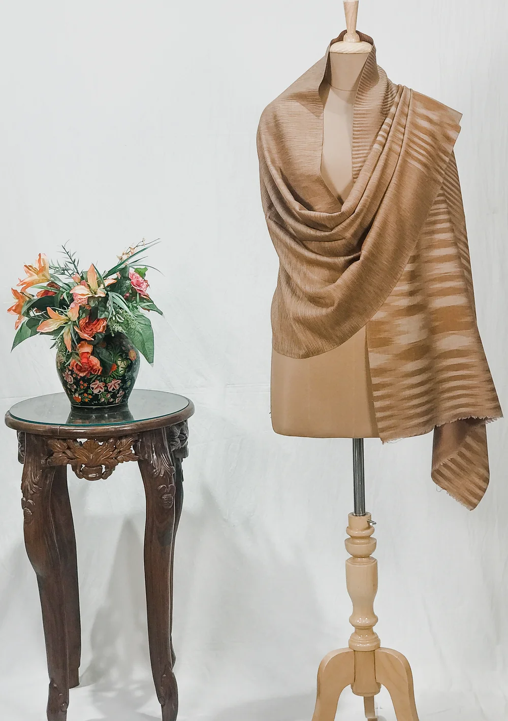 Brown and Beige Space Dye Pure Pashmina Stole Brown and Beige Space Dye Pure Pashmina Stole