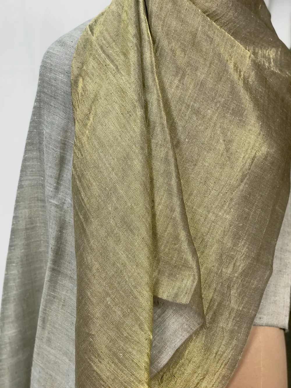 Zari Reversible Grey Pure Pashmina Shawl front