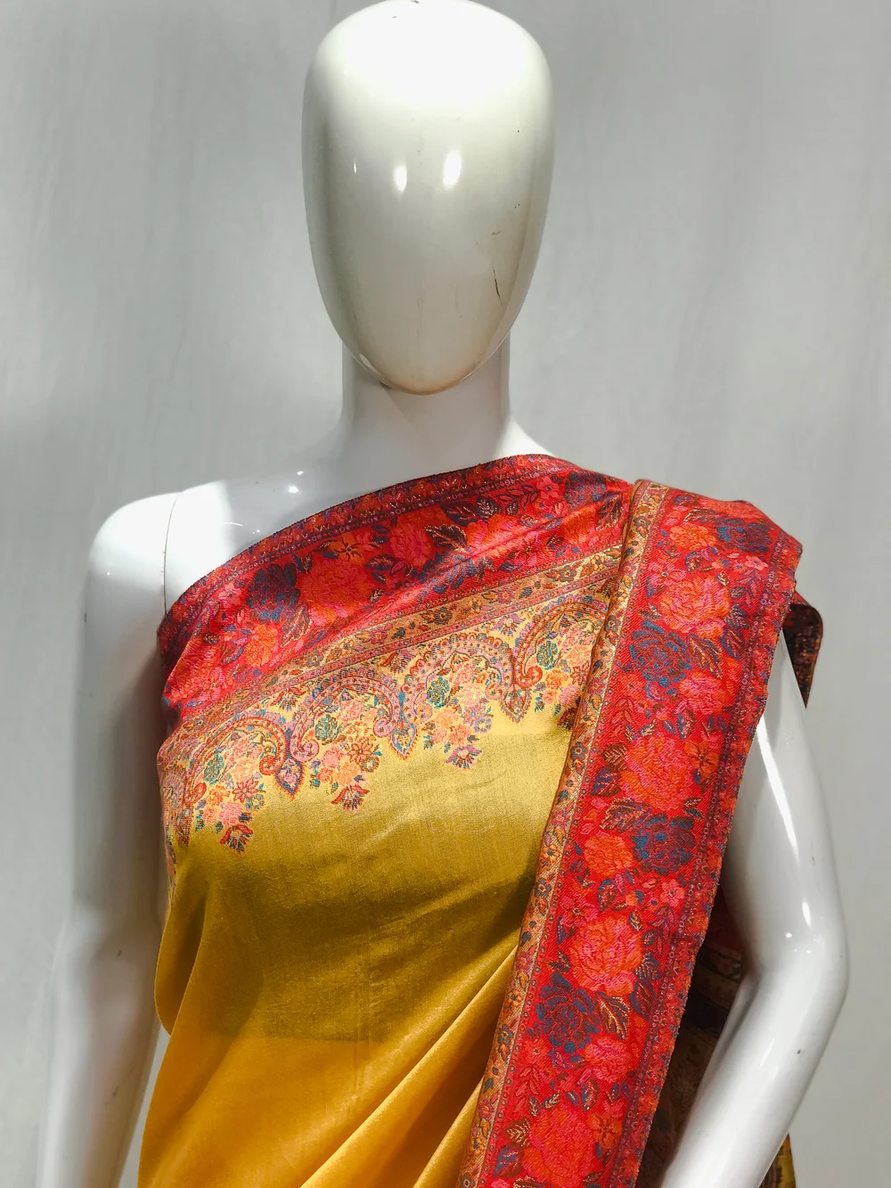 Yellow with Pink Border Modal Silk Kani Saree with Floral Pallu Design front Yellow with Pink Border Modal Silk Kani Saree with Floral Pallu Design front