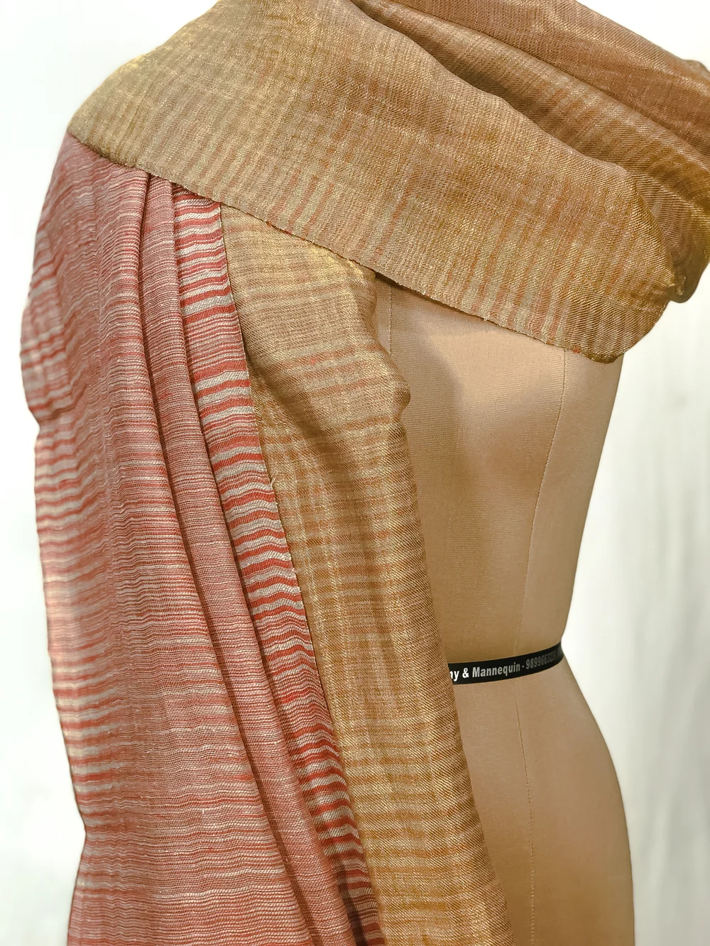 Rust and Beige Space Dye Zari Reversible Pure Pashmina Shawl front Rust and Beige Space Dye Zari Reversible Pure Pashmina Shawl front