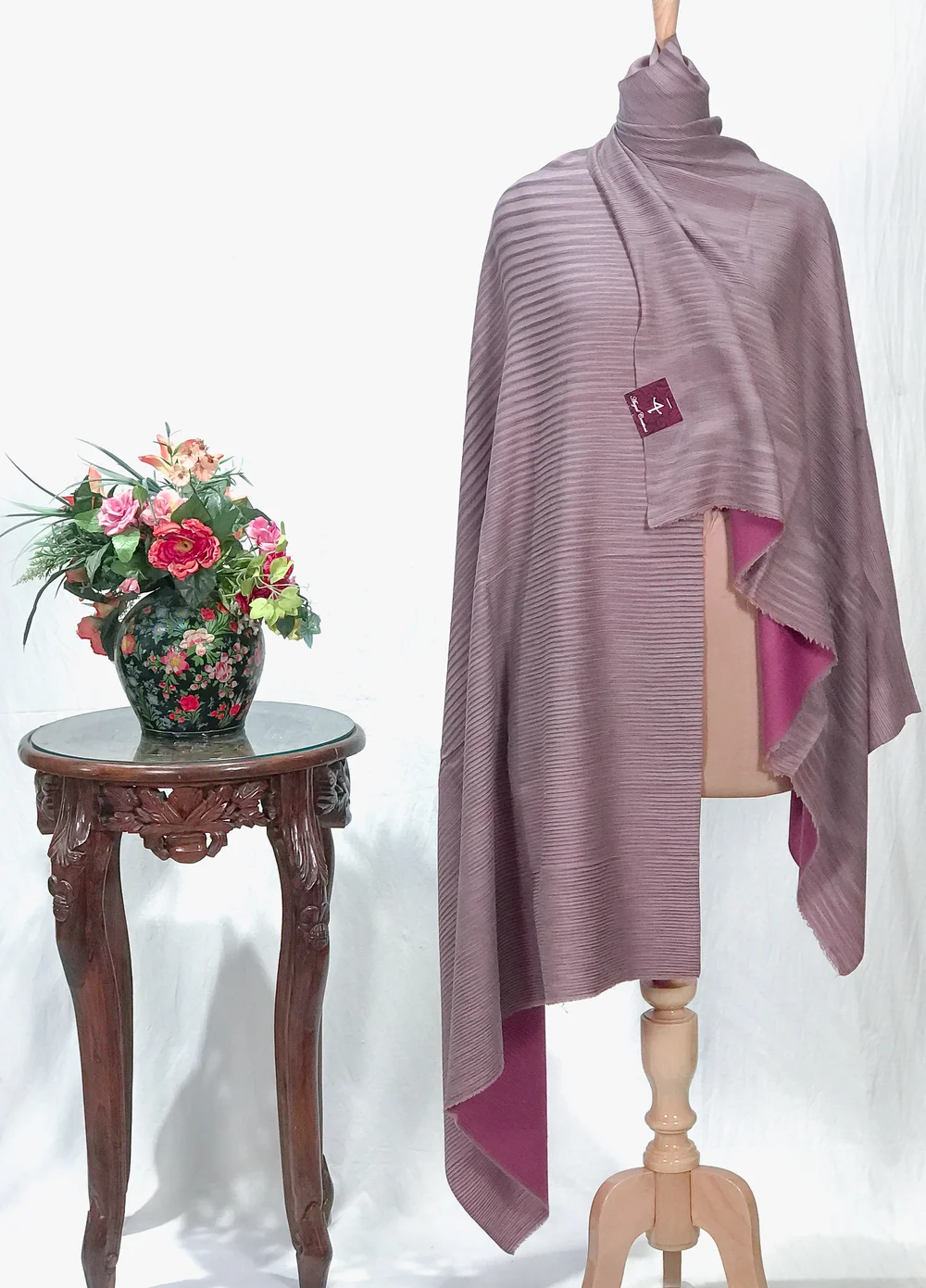 Pink and Lavender Space Dye Reversible Pure Pashmina Shawl Pink and Lavender Space Dye Reversible Pure Pashmina Shawl
