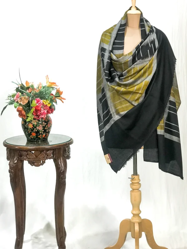Black Stripe Pattern Ikat Pure Pashmina Shawl