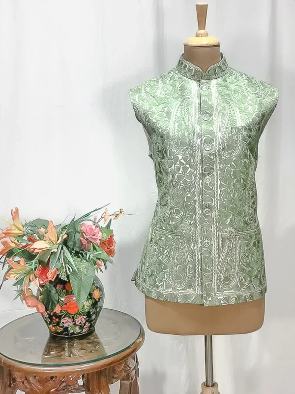 Off-White Nehru Jacket with Kashmiri Aari Embroidery