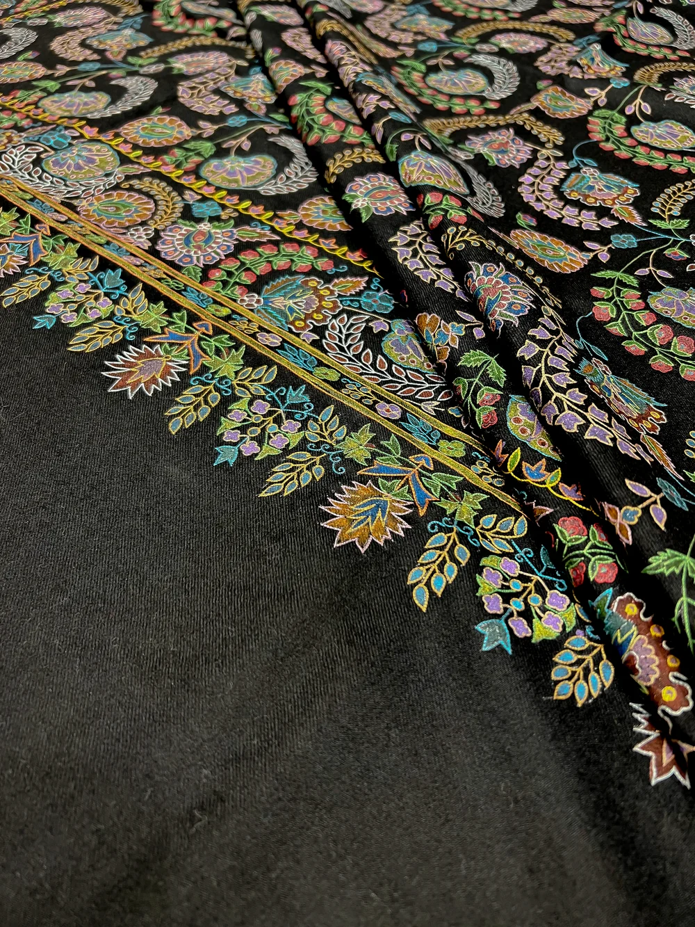 Black Pure Pashmina Shawl with Kalamkari Hand Embroidery