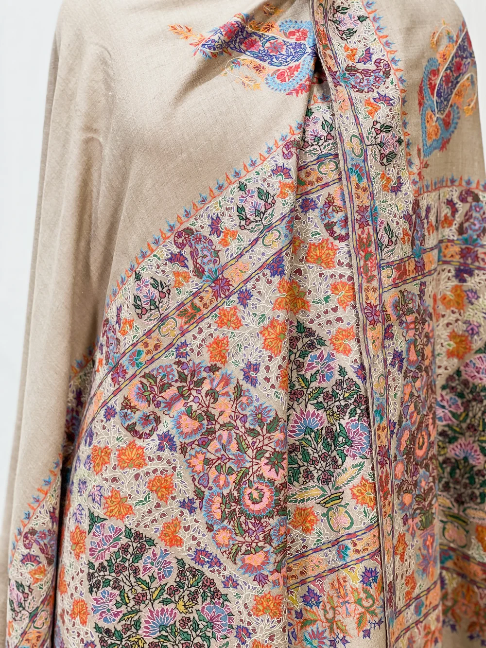 Natural Beige Pure Pashmina Shawl with Kalamkari Hand Embroidery Hand Paint front Natural Beige Pure Pashmina Shawl with Kalamkari Hand Embroidery Hand Paint front