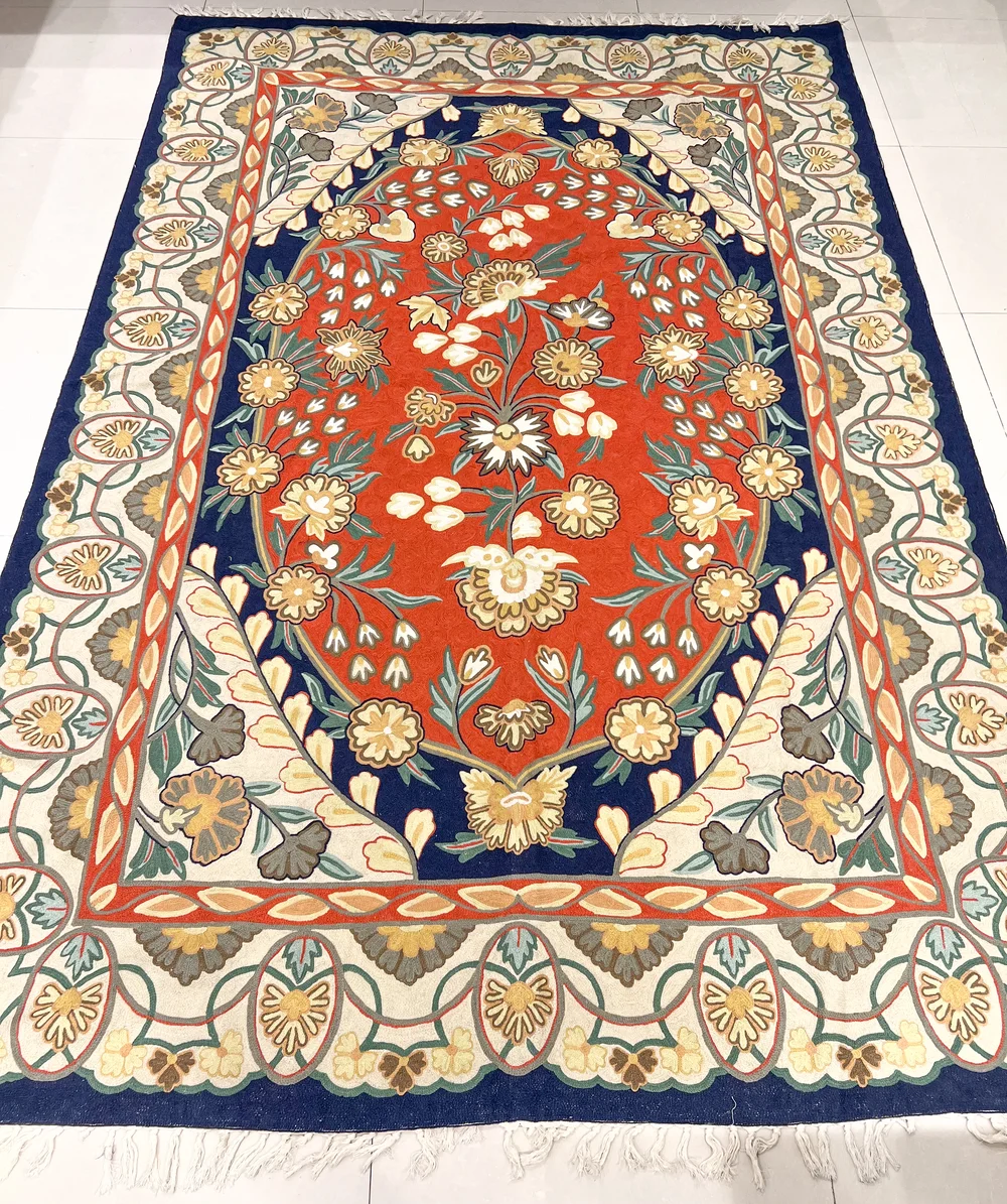 Hand Chain-Stitch Home Decor Floral Pattern Wollen Rug
