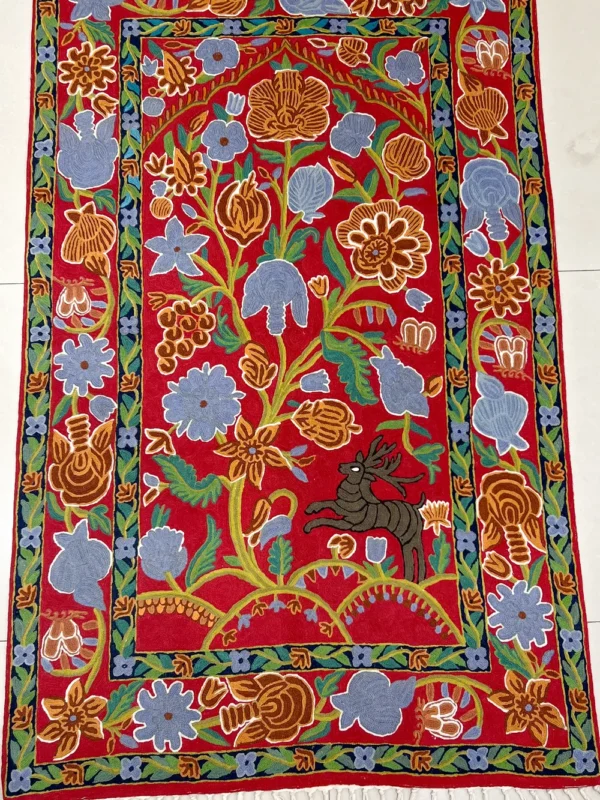 Hand Chain-Stitch Home Decor Floral Pattern Woolen Rug