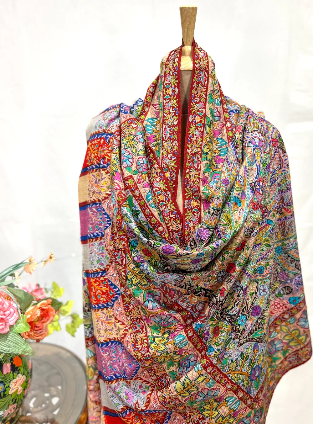 Multi-Colour Kalamkari Hand Embroidery Pure Pashmina Shawl With Hand Paint