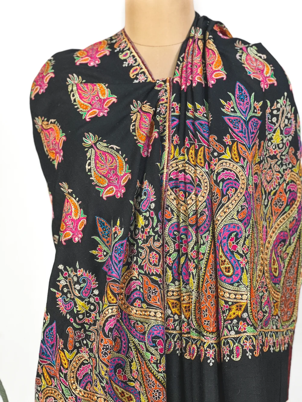 Black Pure Pashmina With Sozni And Tilla Shawl Hand Embroidery Fusion