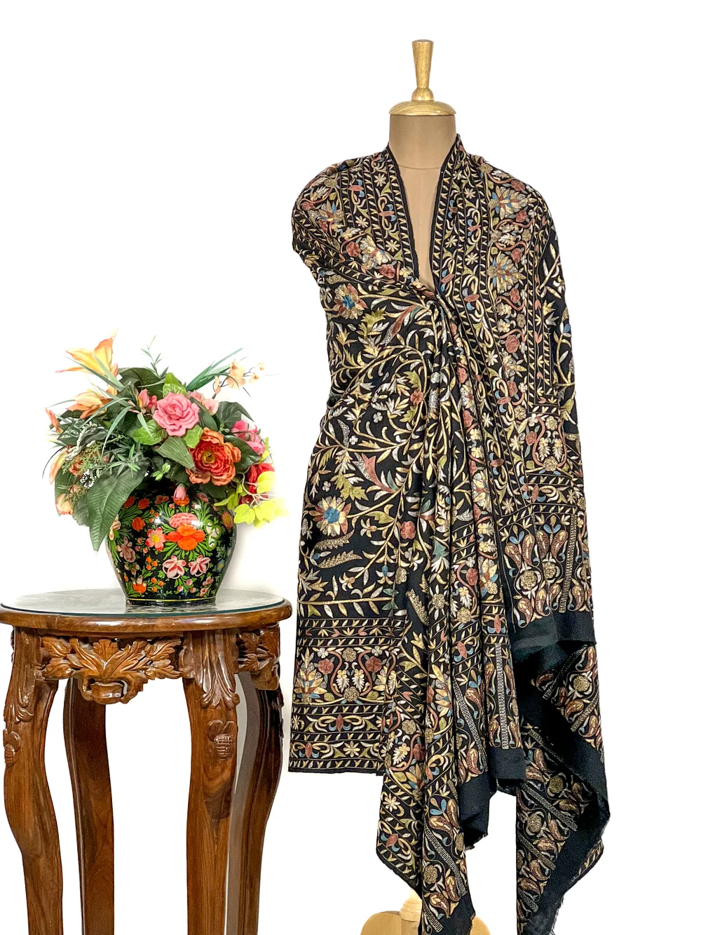 Black Pure Pashmina Shawl With Thread and Tilla Jaal Hand Embroidery Close Up