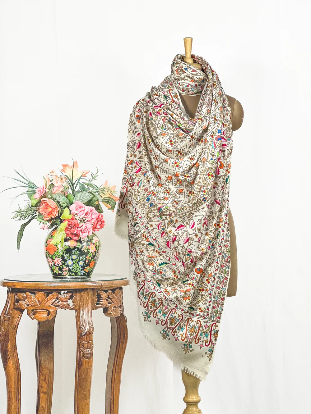 White Pure Pashmina Shawl With Tilla and Thread Jaal Hand Embroidery White Pure Pashmina Shawl With Tilla and Thread Jaal Hand Embroidery