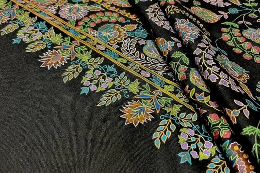 Black Pure Kashmiri pashmina Shawl