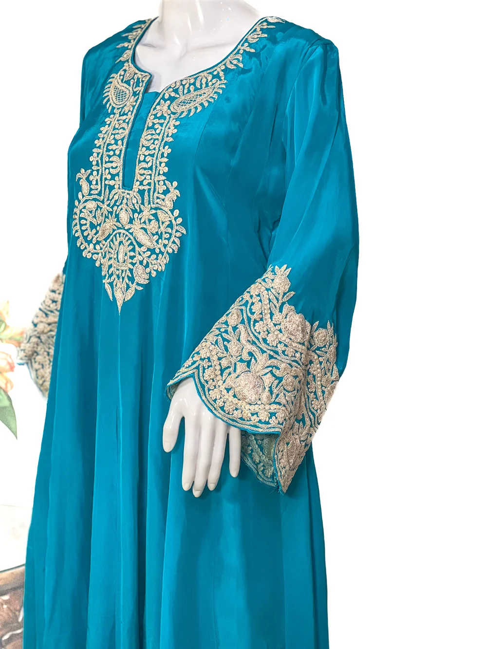 Kashmiri anarkali kurti