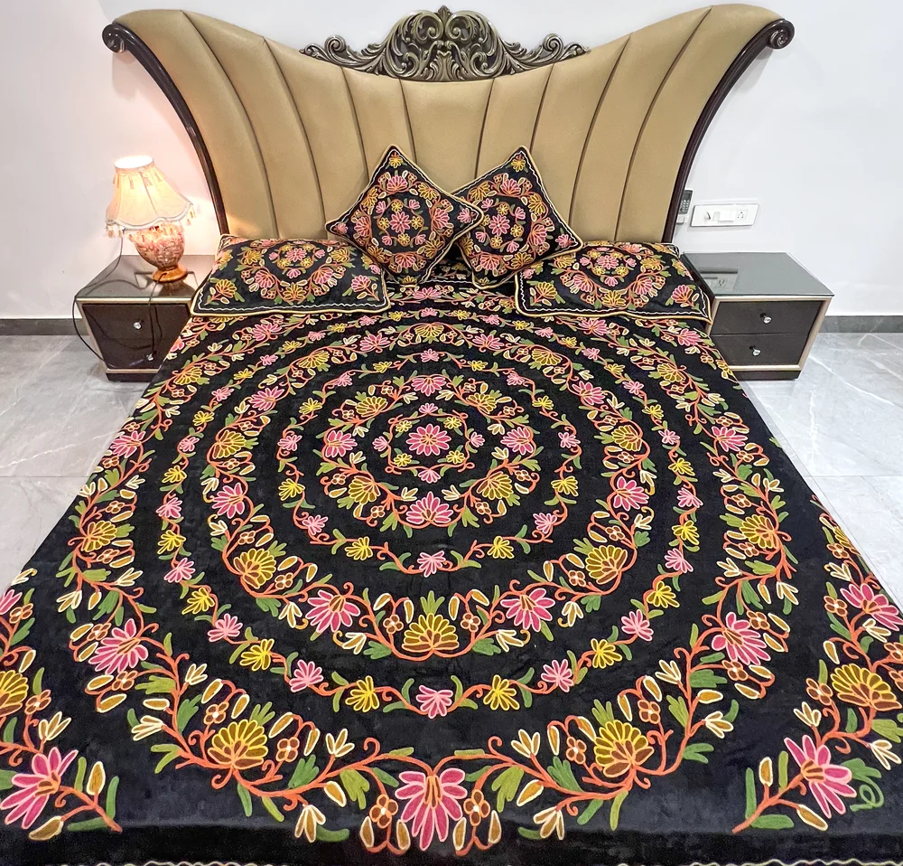 Black Velvet Bed Cover with Floral Design Aari Embroidery Black Velvet Bed Cover with Floral Design Aari Embroidery