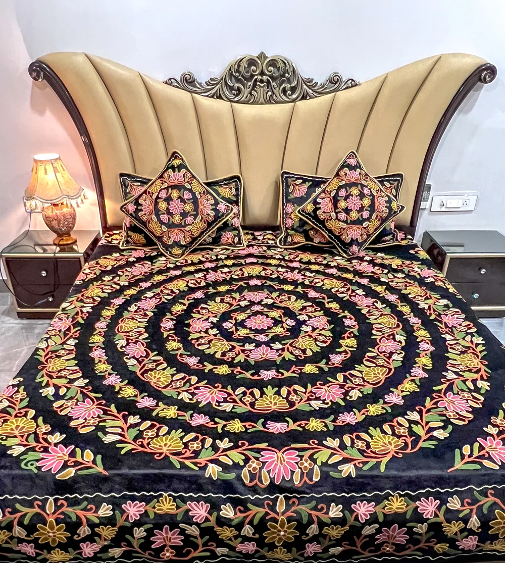 Black Velvet Bed Cover with Floral Design Aari Embroidery Black Velvet Bed Cover with Floral Design Aari Embroidery
