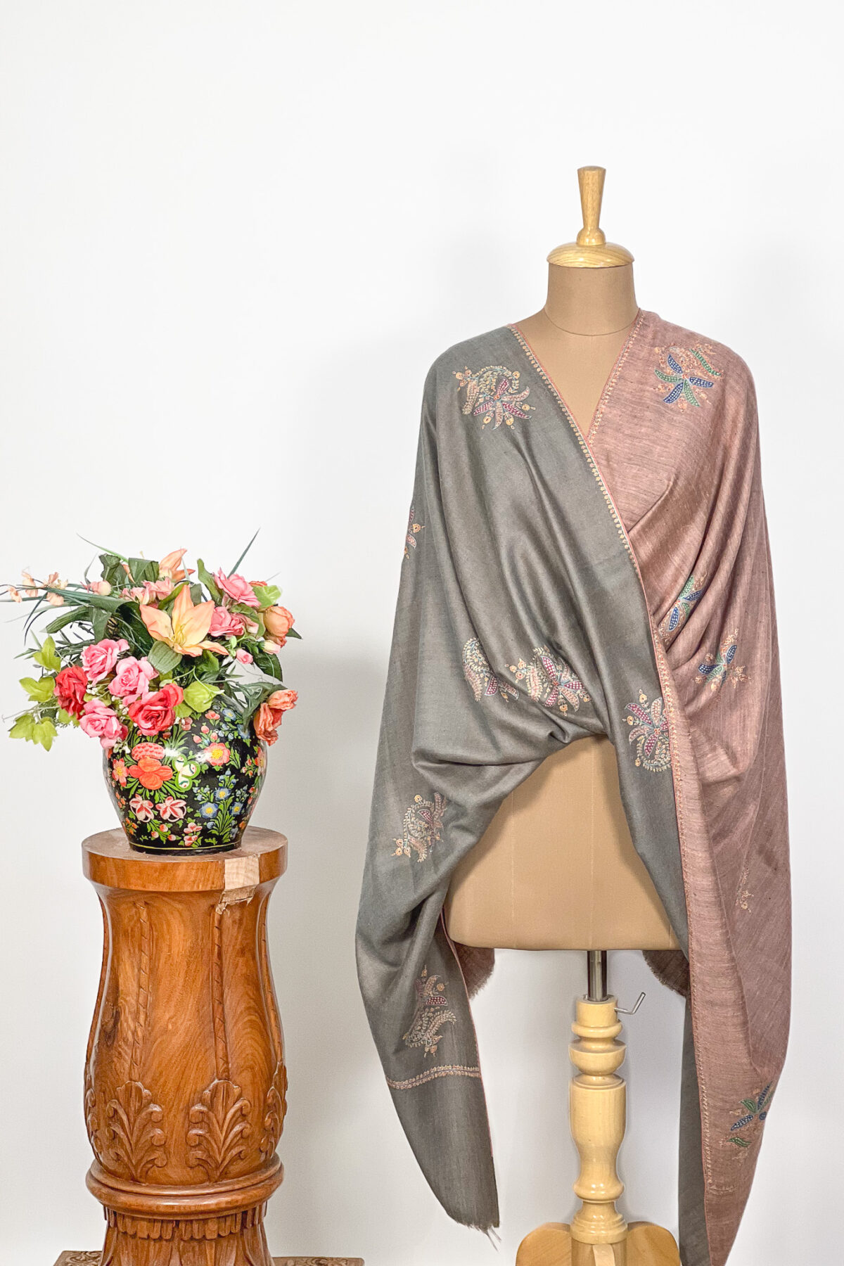Reversible Pure Pashmina Sozni Hand Embroidered Shawl