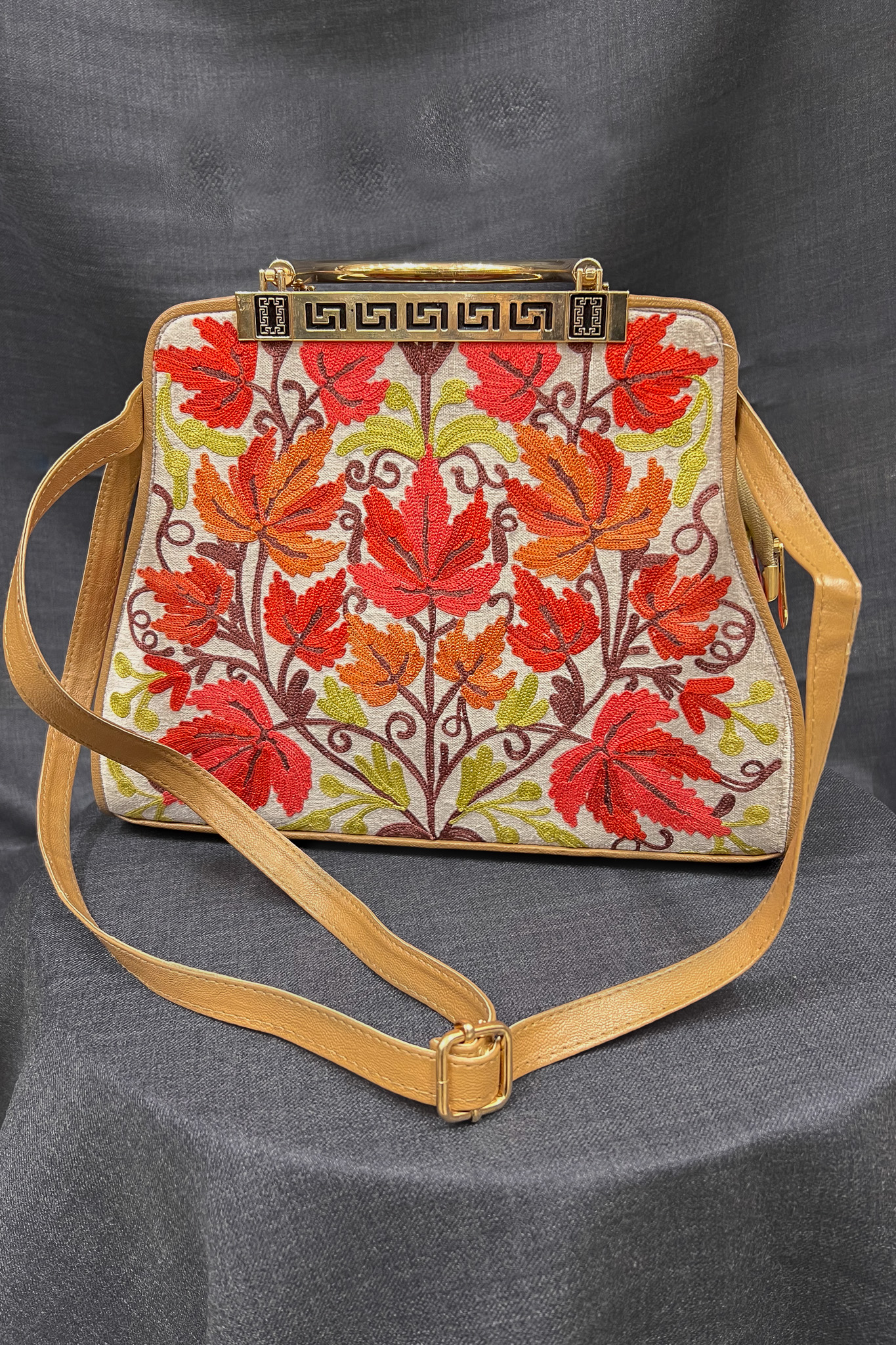 Off-White Women Hand Bag with Kashmiri Aari Embroidery