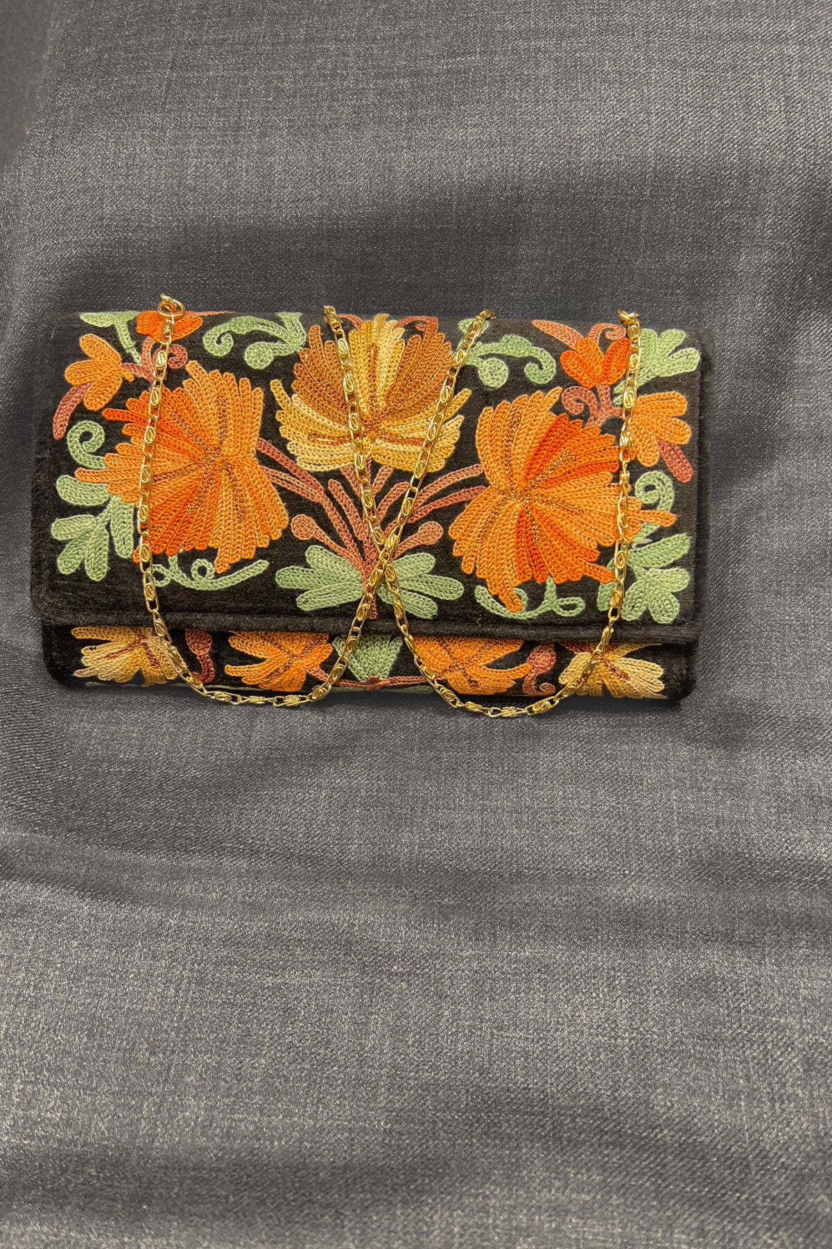 Black Velvet Aari Embroidered Kashmiri Clutch Bag