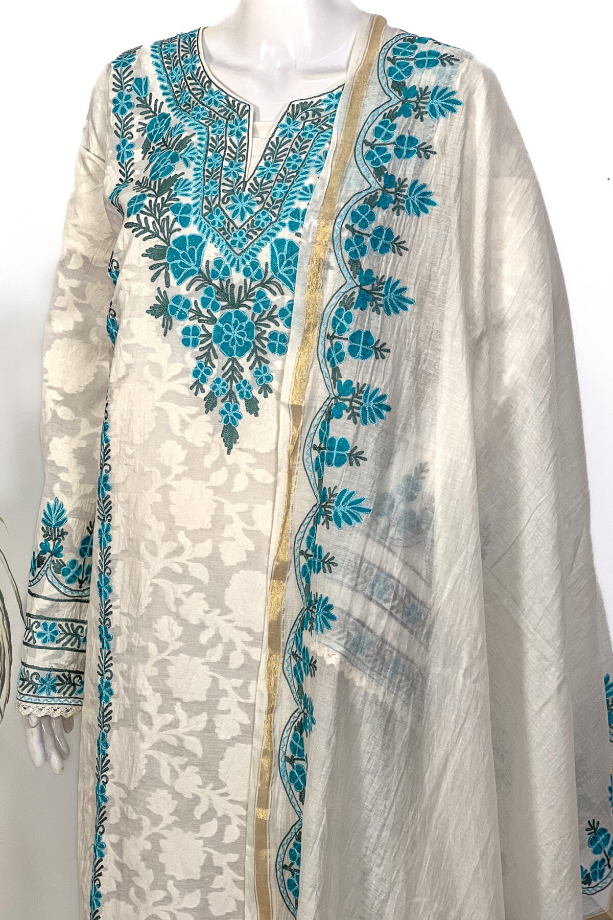 Green Women Kashmiri Cotton Salwar Suit with Aari Embroidery