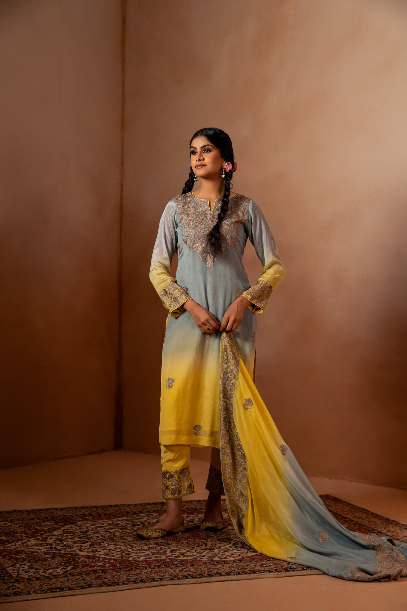 Chinon Charisma: Women Salwar Suit