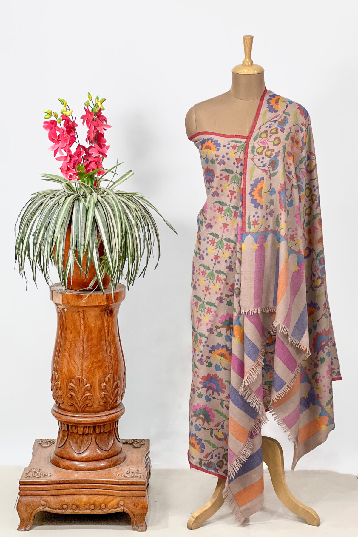 Beige Pure Pashmina Hand Woven Women Kani Shawl