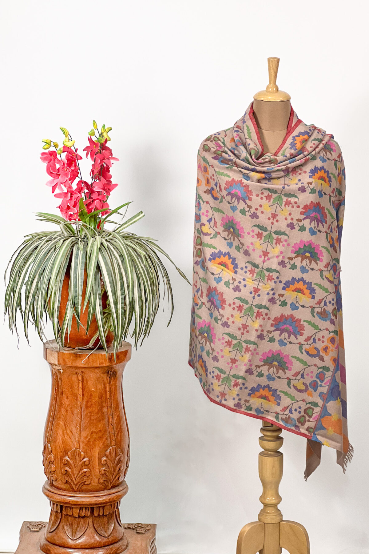 Beige Pure Pashmina Hand Woven Women Kani Shawl